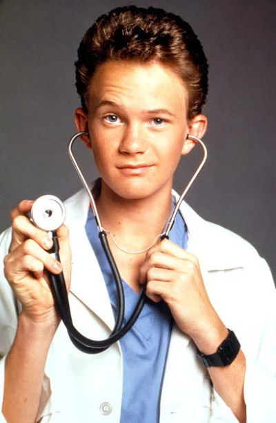 EkspertzNASA - W serialach komediowych z 14 latka robili lekarza medycyny, więc czemu...