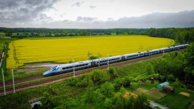 eXe1987 - @mrsopelek: gdzie robione? Ja ostatnio polowałem na pendolino Tychach