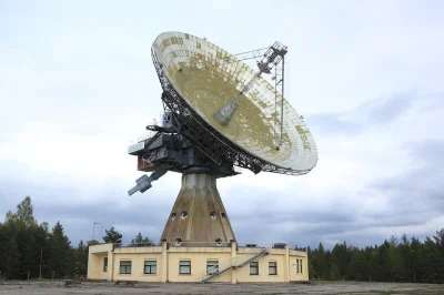 Soso- - Jeden z moich ulubionych radioteleskopów - RT-32 z Łotwy. Uwielbiam takie sta...
