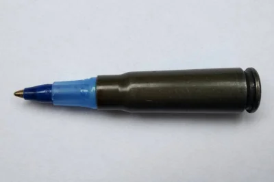 wrona80 - Długopis kaliber 7,62mm
#bron #heheszki