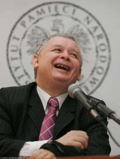 01100011011010000110000101101101 - @Dzikozaur: Kaczynski ma spruchniale prawie wszyst...