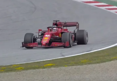 sentii - Leclerc nie był zadowolony po zepchnięciu przez Pereza ( ͡° ͜ʖ ͡°)
#f1