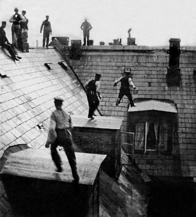 myrmekochoria - Mężczyźni na dachach Kopenhagi, 1900.

#starszezwoje - tag ze stary...