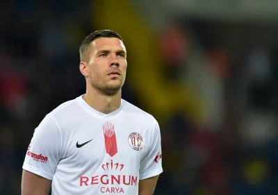 jmuhha - Podolski waszym zdaniem:
#mecz #ekstraklasa #gornikzabrze