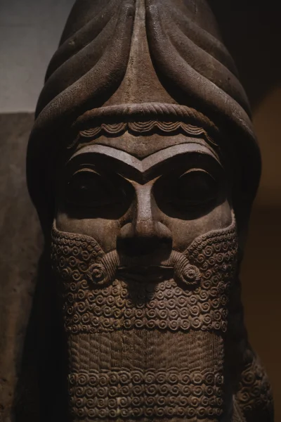 myrmekochoria - Zbliżenie na lamassu z pałacu Aszurnasirpal II, IX wiek przed naszą e...