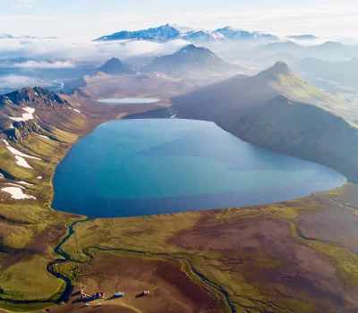 zbigniew-wu - Alftavatn, jeziorko w islandzkich górach położone przy szlaku Laugavegu...