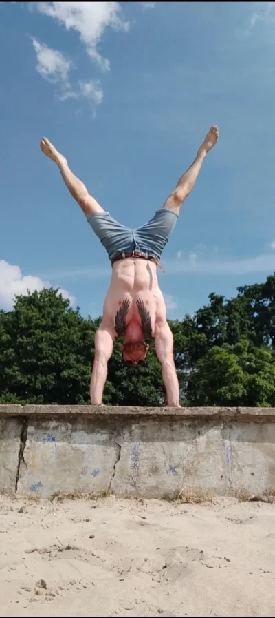 Jazon - Wakacyjne #pokazforme xD
#kalistenika #streetworkout