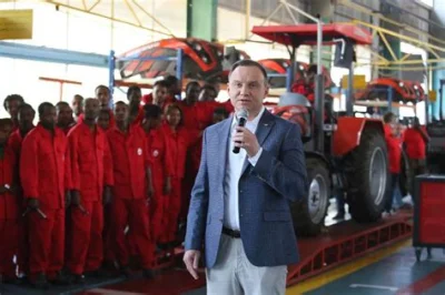 thetwoo - 08.05.2017 Duda promuje traktory Ursusa w Etiopii

13.07.2021 Ursus ogłas...