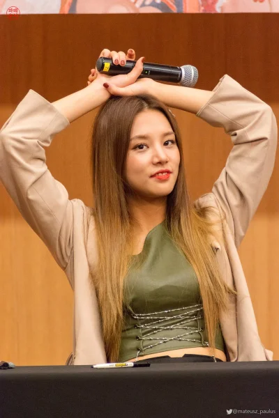 XKHYCCB2dX - #solbin #laboum
#koreanka #kronografia