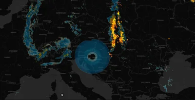 ejpszemo - Mirki, co to za okrągła formacja chmur nad Chorwacją? #burza