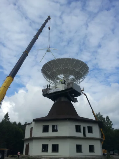 Soso- - Teleskop RT-16 podczas montowania #codziennyradioteleskop