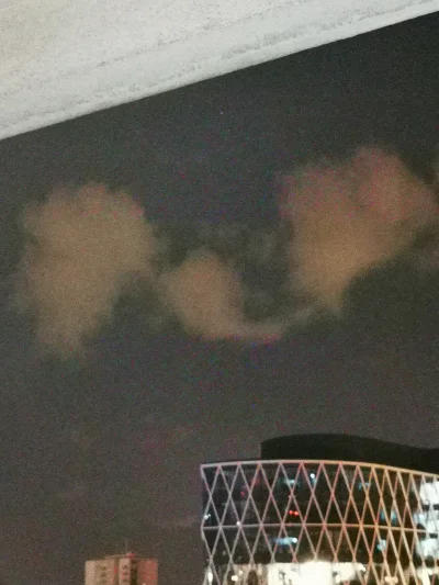 Kanonen3721 - Co wam przypominają te chmury? Jestem ciekaw czy takie samo skojarzenie...