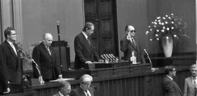 Oline - 32 lata temu, dokładnie 19 lipca 1989 roku Zgromadzenie Narodowe wybrało Wojc...