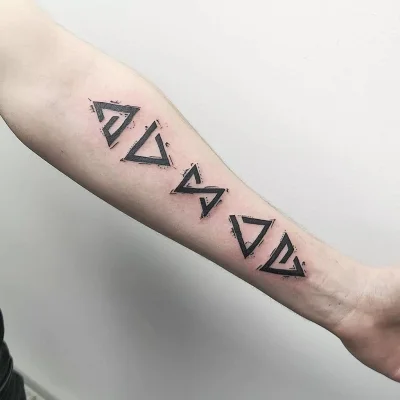 Invisko - #tatuaze eldo, pytanko mam do ekspertów, ile mogę zapłacić za taki tatuaż w...