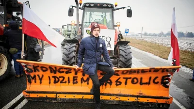 ArnoldZboczek - Agrounia - ale oni są wkur#&$jący. Dzis na przykład strajkujac zablok...