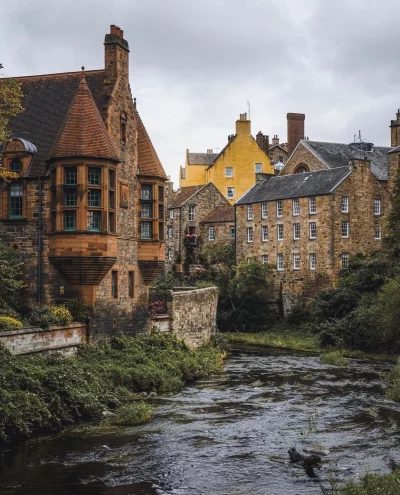 Pshemeck - Średniowieczna osada Dean Village w Edynburgu
#szkocja #przyroda #widoczk...
