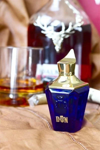 dr_love - #rozbiorka #perfumy

Xerjoff Don cena 7,15 zł za ml. Do wzięcia 30 ml. 
...