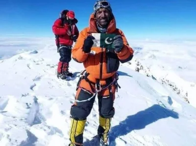Artktur - Ciało pakistańskiego wspinacza Ali Muhammada Sadpara, który zaginął na górz...