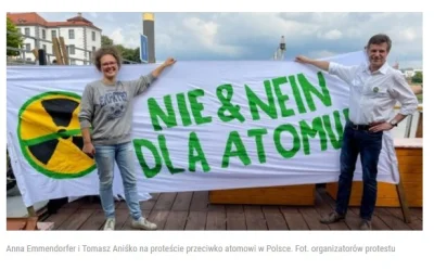 PanManieglev - > Anna Emmendorfer i Tomasz Aniśko na proteście przeciwko atomowi w Po...