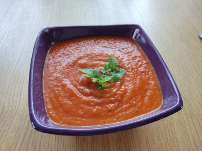 Sylwunia - Kocham ten moment w roku gdy są świeże warzywa. Dzisiaj zupa krem z pomido...