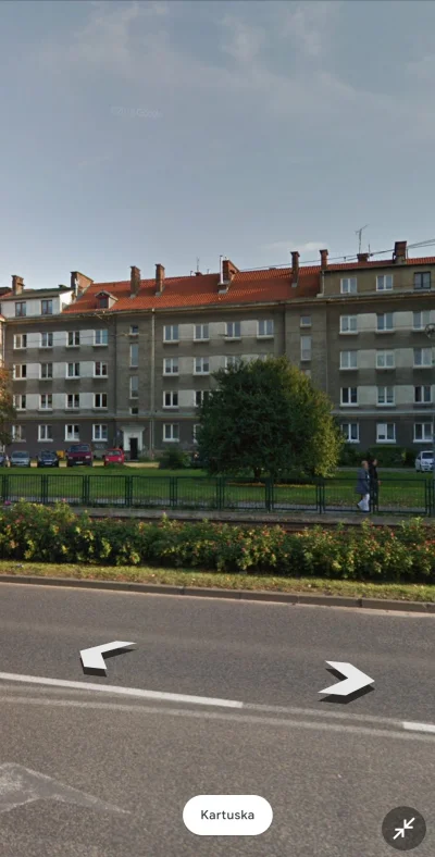 Bdzigost - @jmuhha: w Gdańsku na ul. Kartuskiej niektórzy nie walczą z brudem, tylko ...
