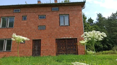 EvELina30 - Opuszczony dom wraz z stodołą położony w pięknym malowniczym miejscu blis...