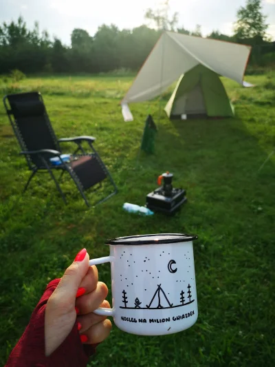 faramka - Miraski, wstawać! Pora na kawę! (｡◕‿‿◕｡)

#camping #namiot #wakacje #taktrz...