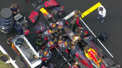 winsxspl - Czerwona flaga. Red Bull trzeba naprawić bolid na szybko! Robimy powtórke ...