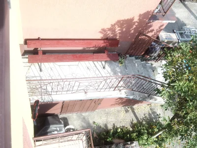 pinkfloyd12 - Czy takie schody są według prawa budynkiem?
Są trwale związane z grunt...