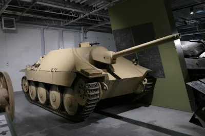 Vasek - Jagdpanzer 38(t) Hetzer, poznańskie muzeum.
#nocneczolgi