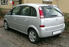 a.....c - No to jeszcze stary Opel Meriva