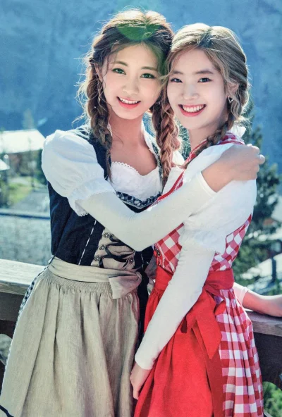 Amenotejiikara - #tzuyu #dahyun #twice #koreanka