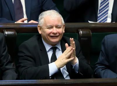 Sekularyzacja - Kaczyński trafił szóstkę w lotka. Poparcie przepłynie od Lewicy, KO i...