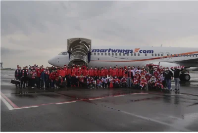 ajo48 - Hokeiści Trzyńca razem z fanami ruszają na wyjazdowe mecze CHL do Szwajcarii ...