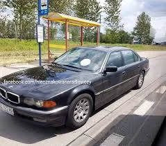 saszku-niechcial - @derton778: i stare BMW po BOR