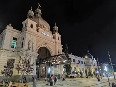 ramirezvaca - Pozdro ze Lwowa, czekamy na pociąg do Sianek :)

#podroze #podrozujzw...