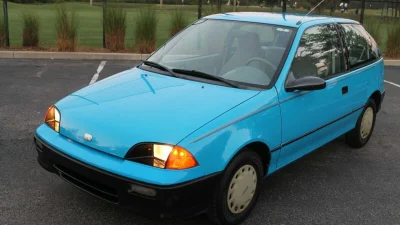 hayogi - @SuperStefan: Suzuki Swift jako Geo Metro