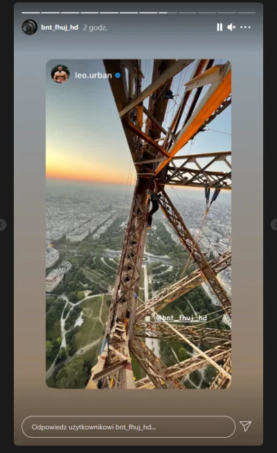 Reezu - > Dawaj film jak masz ze wspinaczki na wierze Eiffela. Niezły przypal !!

@...