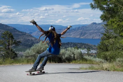 SzubiDubiDu - Są jakieś fajne miejsca na lekki downhill z #longboard w pobliżu #minsk...