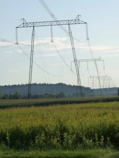 Pawlu10 - @chigcht: przed państwem linia 750kV