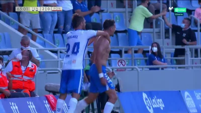 tyrytyty - co chłop uderzył 

Tenerife 2-0 Ponferradina, Alex Muńoz 63'

#golgif
...