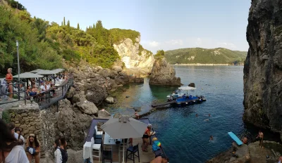 Unik4t - @adrianprzetocki: no i masz jakieś fotki. La Grotta Jetty.