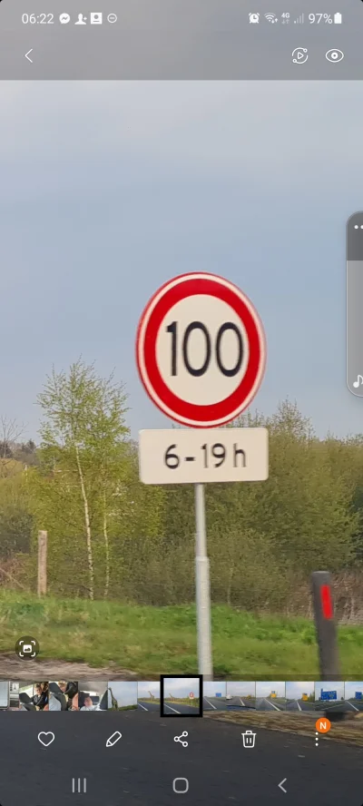 osk23 - @Klopsztanga: w NL jest w dzień 100, a od 19 do 6 120km/h