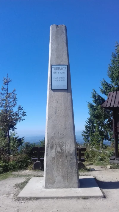 WR9100 - Obelisk na szczycie: