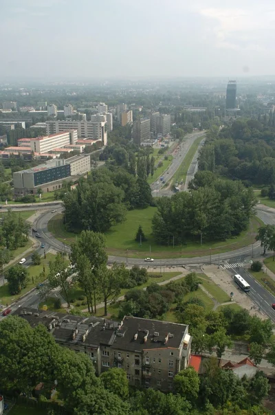 wolviex - > Odchodząc od głównego tematu fotografii, to w sumie dość zaskakujące zoba...