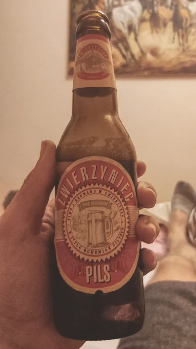 chwed - Zwierzyniec Pils

Jasne pełne pasteryzowane piwo na modłę niemieckiego pils...