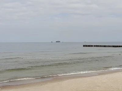 Papudrak - #balticpipe #morze #niechorze

A tak wygląda budowa rury z brzegu