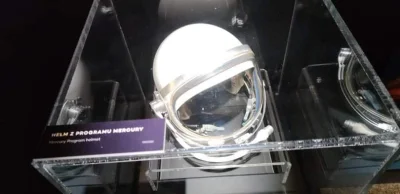 Ramb0o - A tutaj kask astronauty
