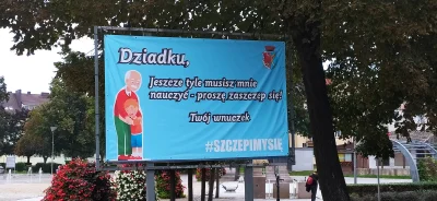 g.....i - Propaganda szczepionkowa w #kostrzyn nad Odrą.

Obrzydliwe granie na emocja...