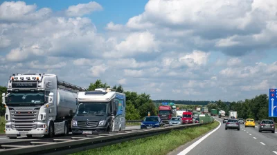 goferek - Co im tam zajmie aż cały miesiąc? Oczywiście start utrudnień dzisiaj.

Ut...